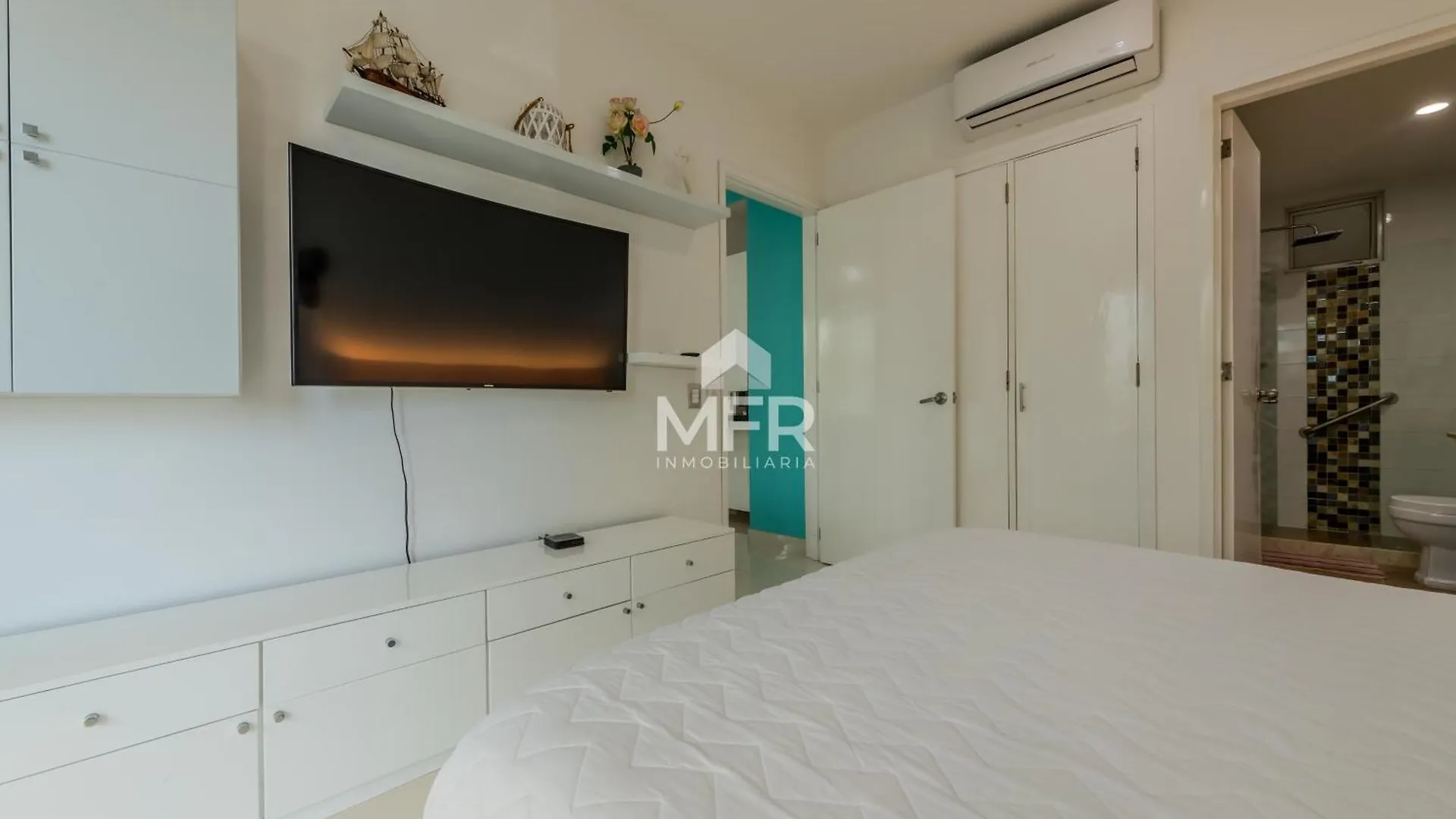Apartment Luxury Beachfront Condo Edificio Morros 3 By Inmobiliaria Mfr Cartagena Colombia